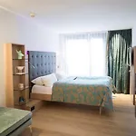 Hirschen - Boutiquestyle - Skyrelax & Wellness Im Rooftop Hotel