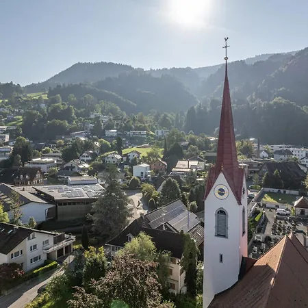 호텔 Hirschen - Boutiquestyle - Skyrelax & Wellness Im Rooftop 도른비른