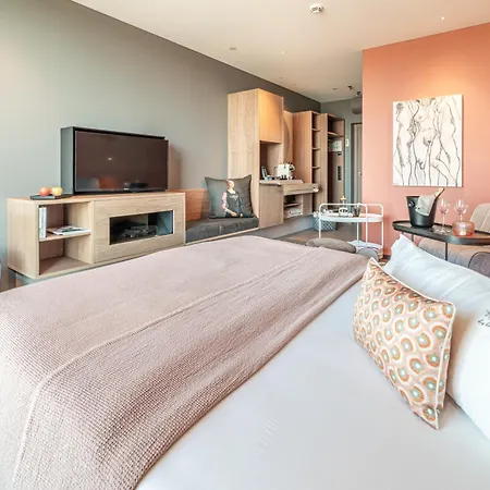 Hirschen - Boutiquestyle - Skyrelax & Wellness Im Rooftop 호텔