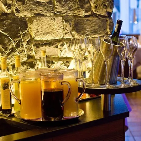 Отель Hirschen - Boutiquestyle - Skyrelax & Wellness Im Rooftop 4*