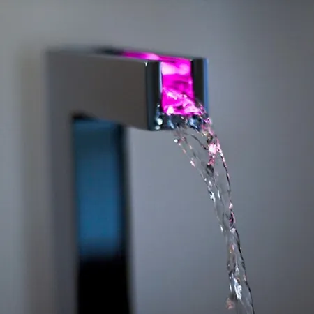 Hirschen - Boutiquestyle - Skyrelax & Wellness Im Rooftop Отель Дорнбирн