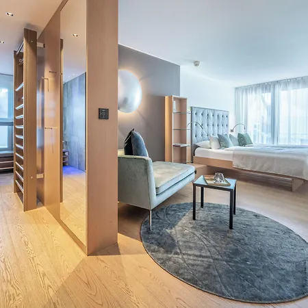 Hirschen - Boutiquestyle - Skyrelax & Wellness Im Rooftop 4*