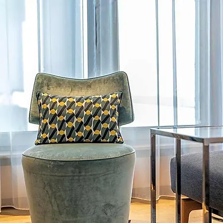 호텔 Hirschen - Boutiquestyle - Skyrelax & Wellness Im Rooftop 도른비른