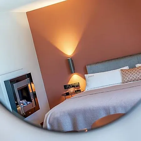 Hirschen - Boutiquestyle - Skyrelax & Wellness Im Rooftop Hotel 4*