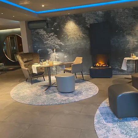 Hirschen - Boutiquestyle - Skyrelax & Wellness Im Rooftop Hotel 4*