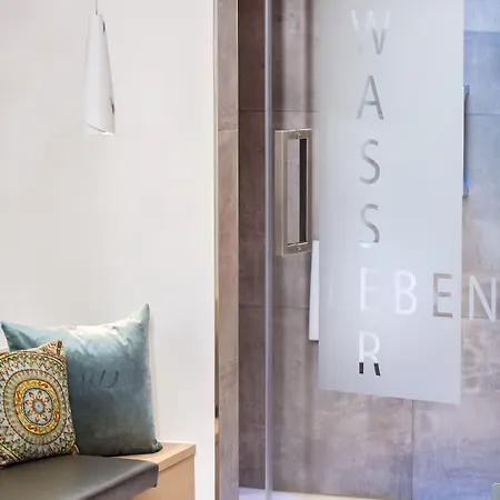 Hirschen - Boutiquestyle - Skyrelax & Wellness Im Rooftop 4* Dornbirn
