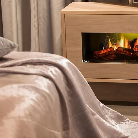 호텔 Hirschen - Boutiquestyle - Skyrelax & Wellness Im Rooftop 4*